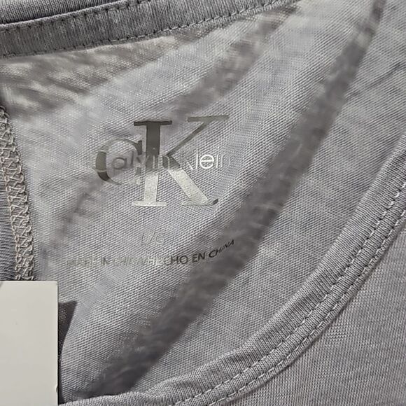 Calvin Klein Keyhole Back Tank - Picture 2 of 3